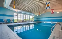 Park Inn by Radisson, Sydney - Pools