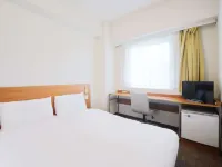 Comfort Inn Nagasaki Airport Hotels near Old En'yuji garden