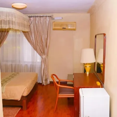 Fang Fang Suites