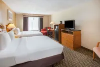Baymont by Wyndham Canton Hotels in Canton