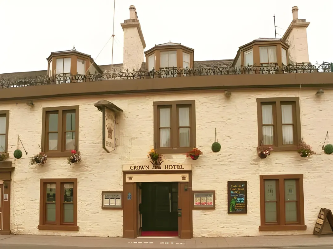 The Crown Hotel - Newton Stewart