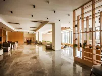 B1 City Hotel Hotels near Akademik Stadium