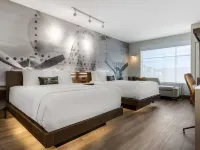 Cambria Hotel Nashville Airport Hotels near Nashville International Airport