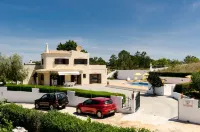 Villa Eucalipto with private pool Hotels near Praia da Marinha