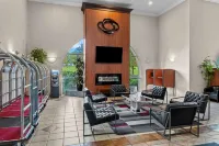 รามาดา บายวินด์แฮม สนามบินซีแทค