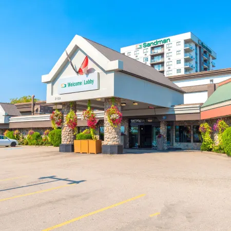 Sandman Hotel & Suites Kelowna