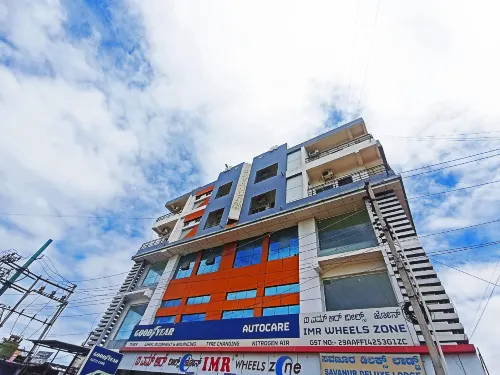 Savanur Deluxe Lodge Hotels in Davanagere