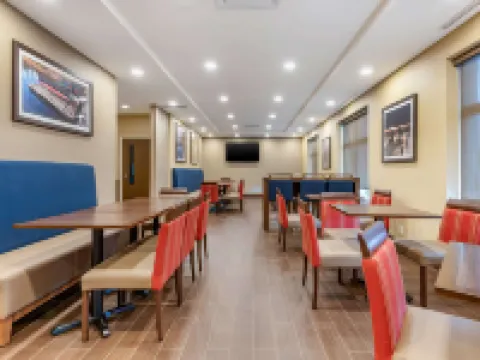 Comfort Inn & Suites Hotels in Huron County