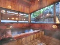 Kusatsu Onsen Sen - Hot Springs