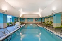 SpringHill Suites Cincinnati Midtown - piscine