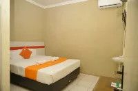 Lucky Hotel Purwodadi Hotel in zona Sendang Teleng