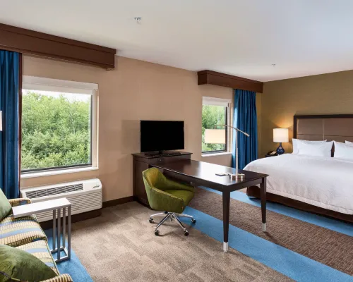 Hampton Inn & Suites Duluth North/Mall Area Hotels in Duluth