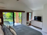 Direct Ocean Front Property Wailea Ekahi 42A Remodeled 2024 - 1 Bed 2 Full Bath