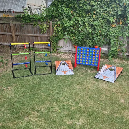 4bd 3ba - Pool / HotTub/ Arcade/ Theater/ PingPong/ Foosball