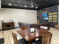 The Lawft, Suite 3, 2King Beds each with its own bath,No Cleaing Fee or Stairs فنادق في رسل