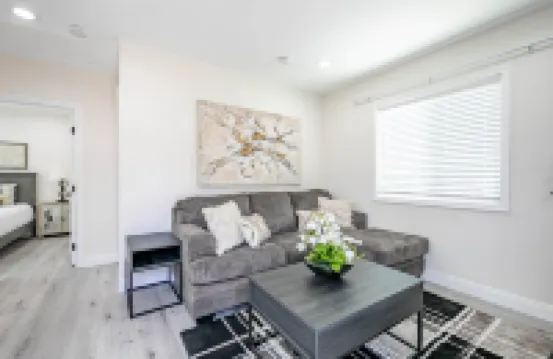 Cozy home 2bed near DTLA w/Parking