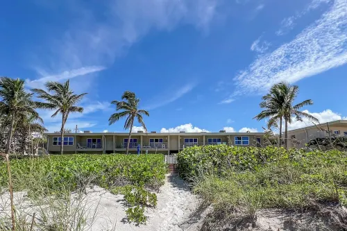 Condo with a View 3: Open Wed Nite, $150/nt + Fees!