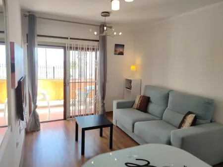 En Playa de Las Vistas. Veramar. Free Parking, Pool!