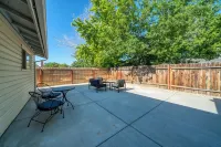 Modern Home in Reno w/PoolTable, HotTub.10 mins from Downtown! Hotels near Reno–Tahoe International Airport