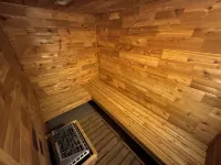 Cozy First-Floor Condo • 2 Fireplaces • Sleeps 6 • Near Schweitzer Mtn