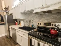 King Sized - Heart of Downtown Lafayette