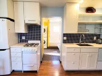 Ocean view modern guest suite with private beach access Hotels in Kodiak Island