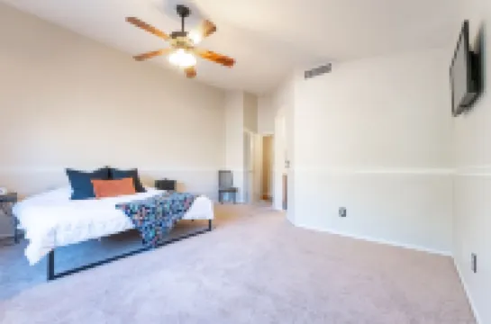 4-bedroom kid friendly home with HEATED Pool!