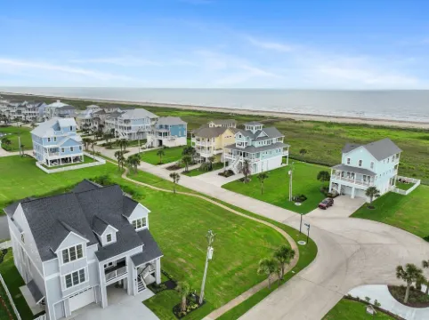 Casa de la Paz is a Pointe West Custom Home Steps from the Beach & Pet Friendly!