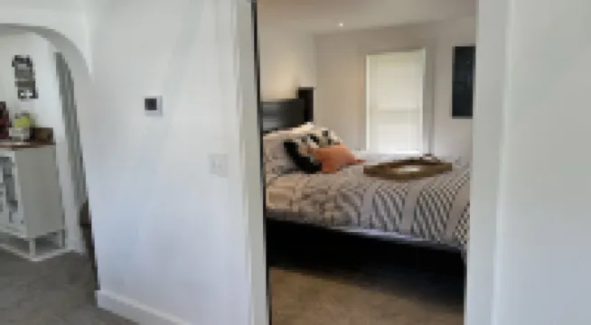 Charming 2 bedroom cottage 2 blocks from lake Hotels in Buckeye Lake