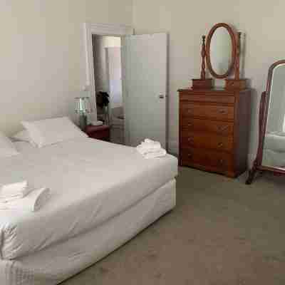 Apartment 1 Cosy 2 Bedder Rooms