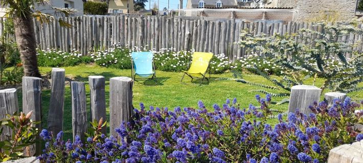 La Pintelière le calme à 700 mètres de la mer à CANCALE Hoteles en Cancale