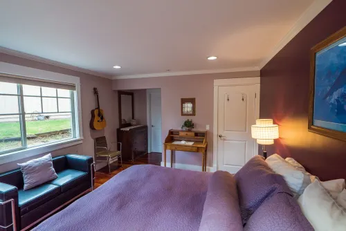 High-End Contemporary Custom Home on 244 Acre Park