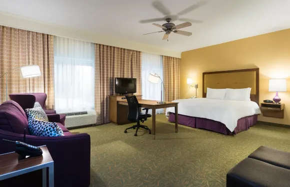 希爾頓歡朋酒店奧德薩