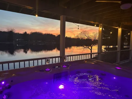 Lake Lure Family Retreat