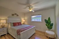 Coastal Getaway-Heated Pool-Walk to Beach