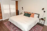 Private newly remodeled cabin on 10 acres next to the tiffin river