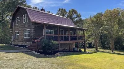 Cozy Cabin near Knoxville 이글튼 공원 주변 호텔