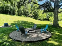 Holidays at Lazy Dayz! Hotels in Madison County