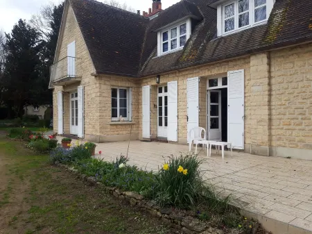 80ème Anniv Débarquement, Caen Nord, Proche Mémorial, Parking Privé Avec Parc Отели в г. Сен-Контест