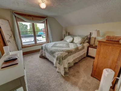 Upper Level Loft in Downtown Suttons Bay Across the Street From Beach and Marina