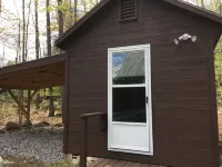 Kettle Cove in Sebago Lake, Maine キャスコのホテル
