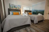 Comfort meets Tranquility Condo near the entrance to the Sequoias