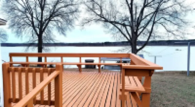 Slice of Heaven on the Lake