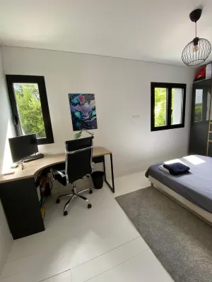 Maison Avec Piscine Proche du Parc Bordelais