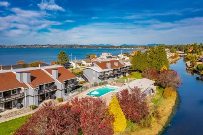 Condo in Birch Bay with Hot Tub and Game Room 205