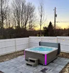 Perfect Hudson Valley Getaway with HOT TUB!