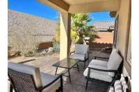 Mesquite Retreat Hotels near Walgreens