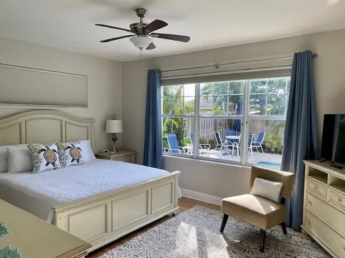 Naples Best Value Luxury 4 Bedroom Heated Pool Spa Bikes Spacious Backyard Hotel a Naples Park