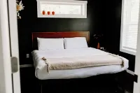 Lou's Lodge