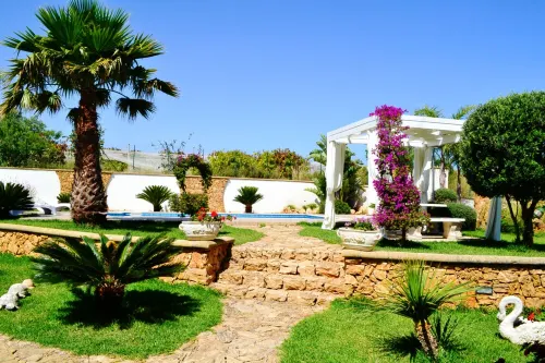 EUGENIO VILLA WITH PRIVATE POOL